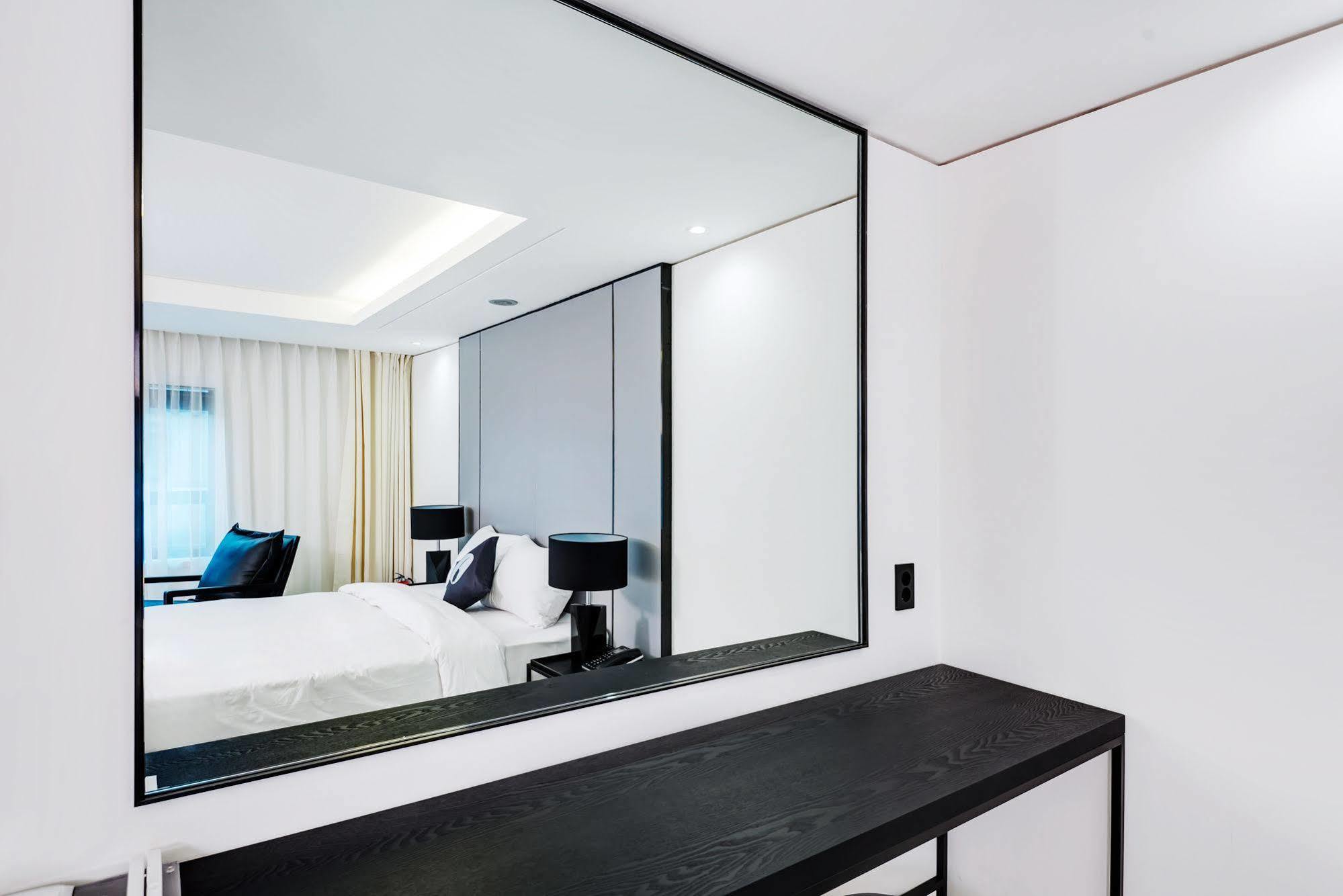 Hotel The Designers Yeouido Seoul Ngoại thất bức ảnh